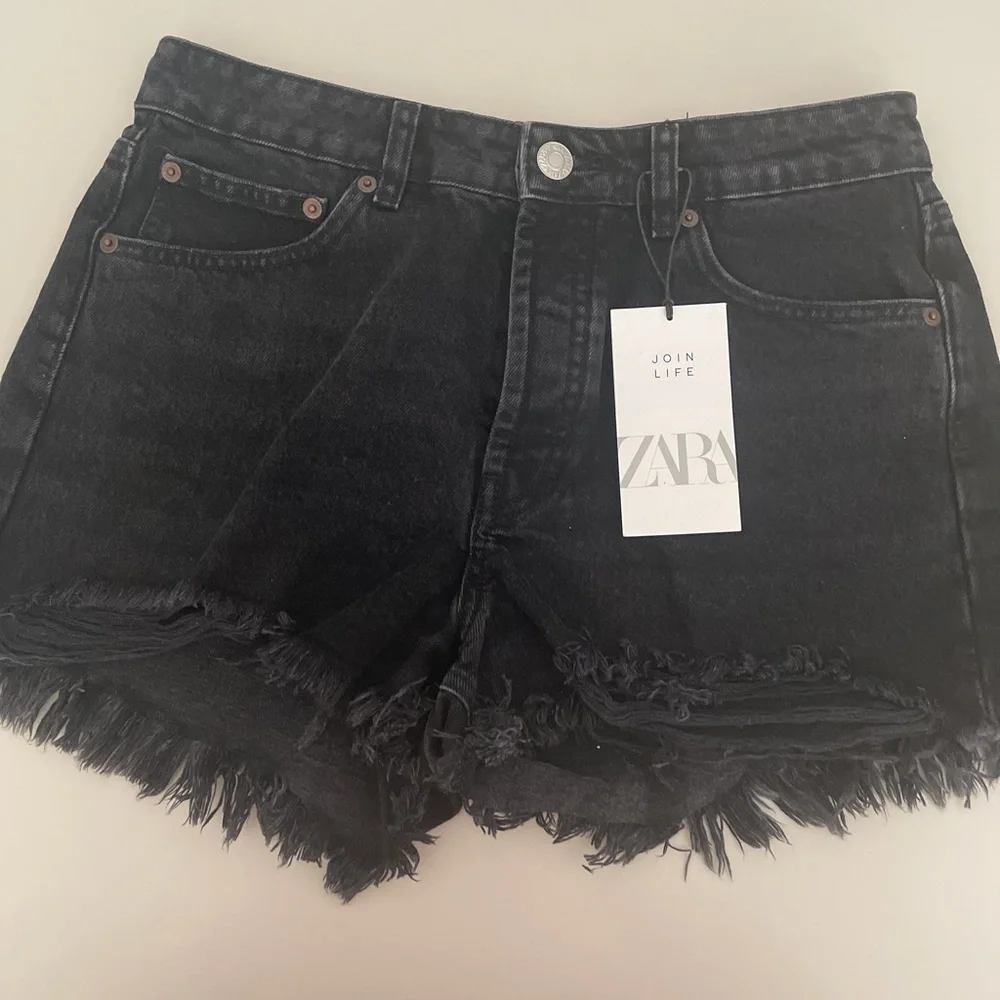 Zara new tags